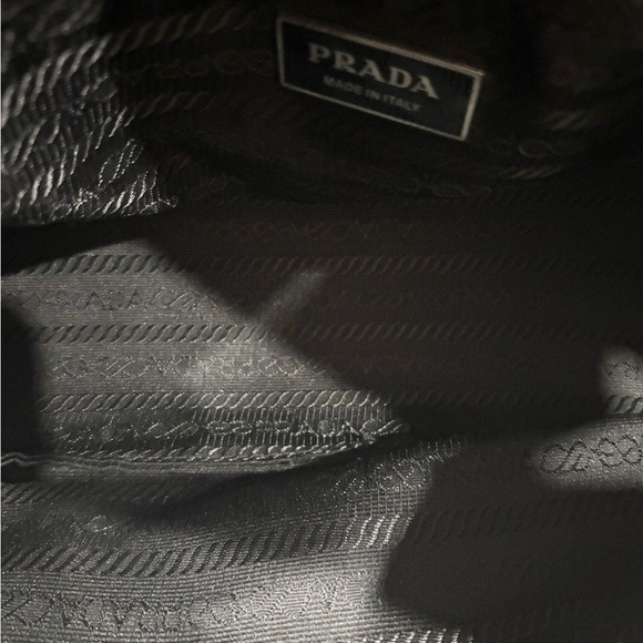 Authentic PRADA black Vit. Daino B purse - Picture 8 of 14